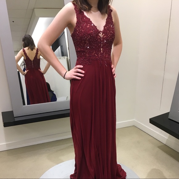 Dresses & Skirts - Burgundy Prom Dress